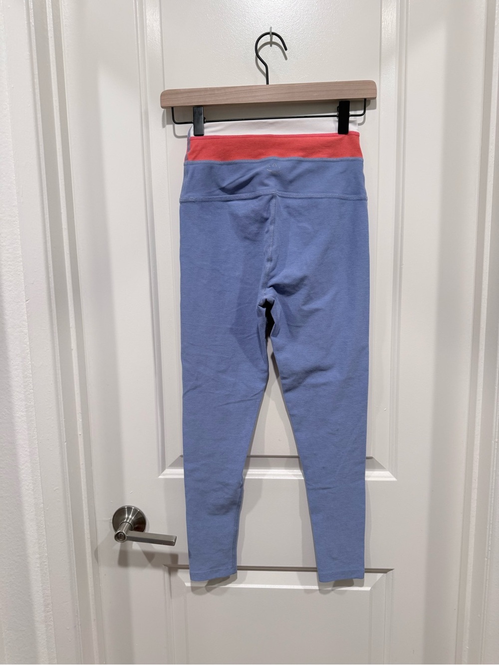 Beyond Yoga Colorblock Set - Picture 3 of 8